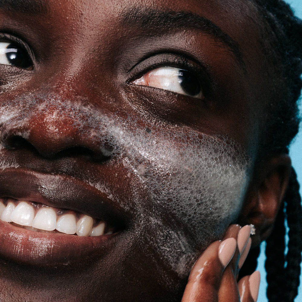 breakout clearing foaming wash