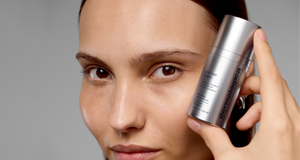 <em><strong>new  </strong></em>smart eye density serum